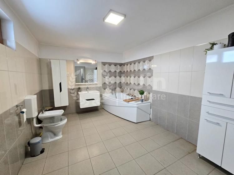 Casă individuală cu 2 camere cu Canalizare în Între Lacuri