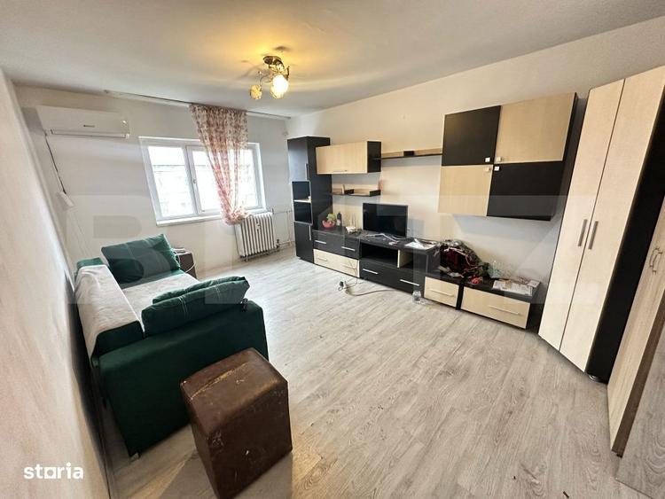 Apartament cu 2 camere decomandat, mobilat în Rovine