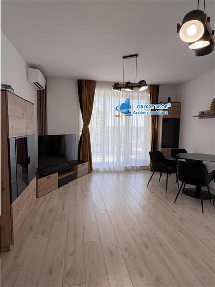 Apartament cu 2 camere decomandat, mobilat în Băneasa