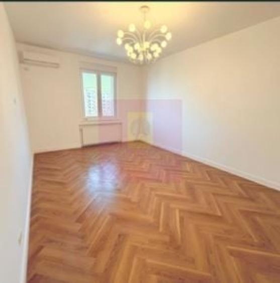 Apartament superb  renovat integral Drumul Sarii. - 2