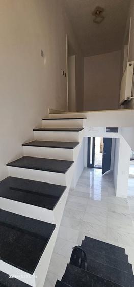 Casă cu 3 camere cu Teren 500 Mp în Albert