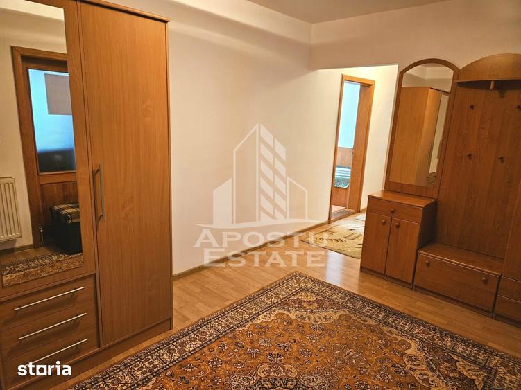 Apartament cu 3 camere decomandat în Fortuna