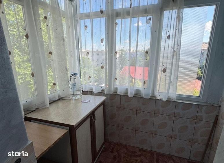 Apartament cu 2 camere decomandat în Nicolina