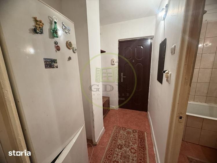 Garsonieră semidecomandată în Rovine