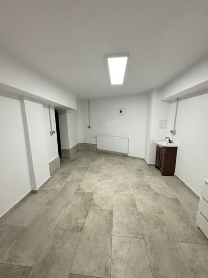 Spațiu comercial, de 99.5 mp, în Nord