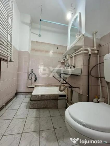 Apartament cu 2 camere decomandat în Central