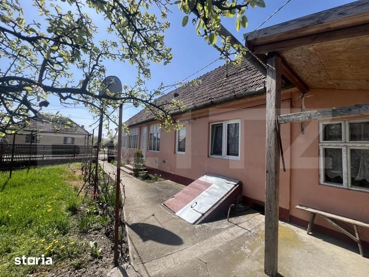 Casă cu 3 camere cu Teren 1263 Mp în Central