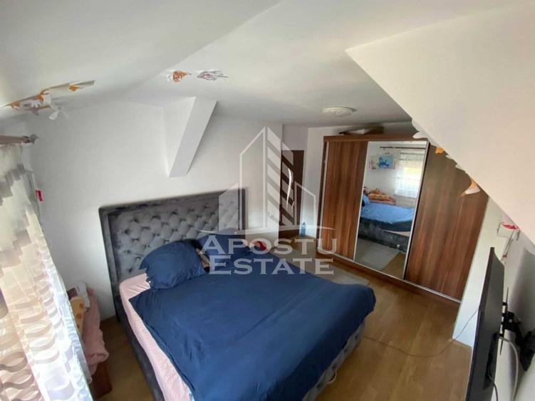 Apartament cu 3 camere decomandat, mobilat în Soarelui
