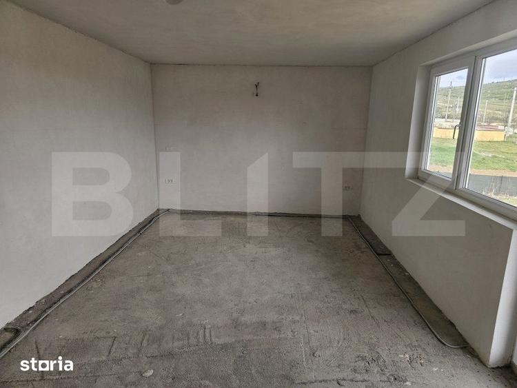 Casa la rosu/semifinisata, P+E, 139 mp utili, 523 mp teren, Bradesti - 5