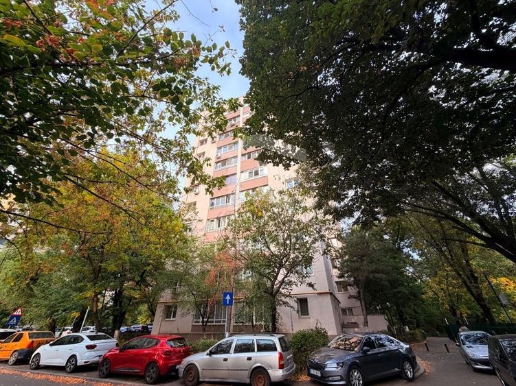 Apartament cu 2 camere circular în Drumul Taberei
