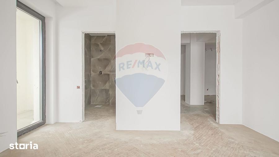 Apartament cu 3 camere în 15 Noiembrie