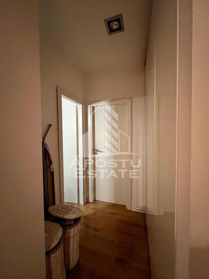 Apartament cu 3 camere decomandat, mobilat în Simion Bărnuțiu