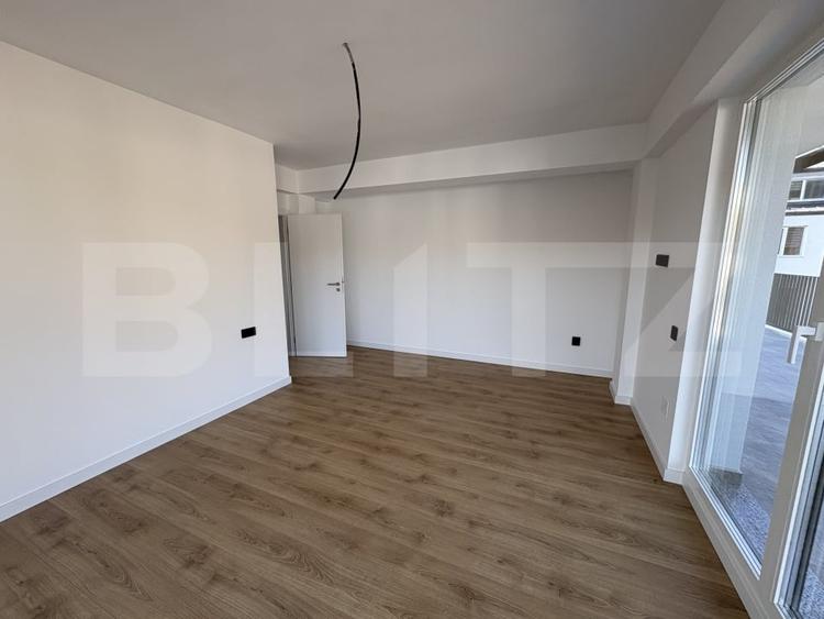 Apartament cu 2 camere semidecomandat în Grigorescu