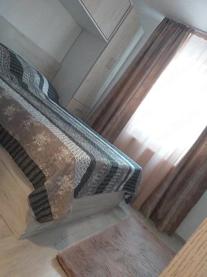 Apartament cu 2 camere decomandat în Ozana