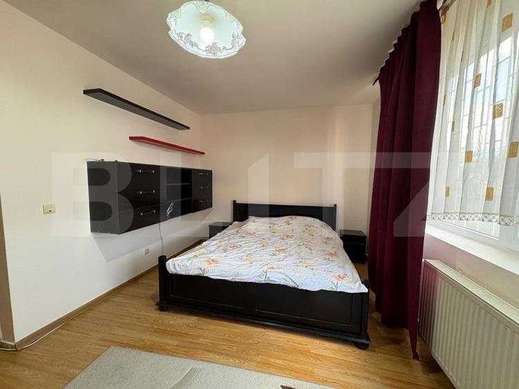 Apartament cu 2 camere semidecomandat, mobilat în Bună Ziua