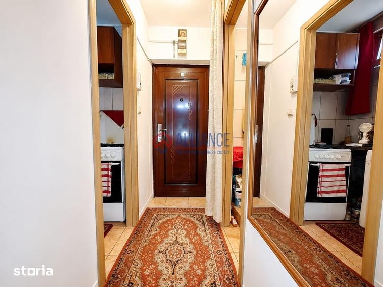 Garsonieră în Inel I