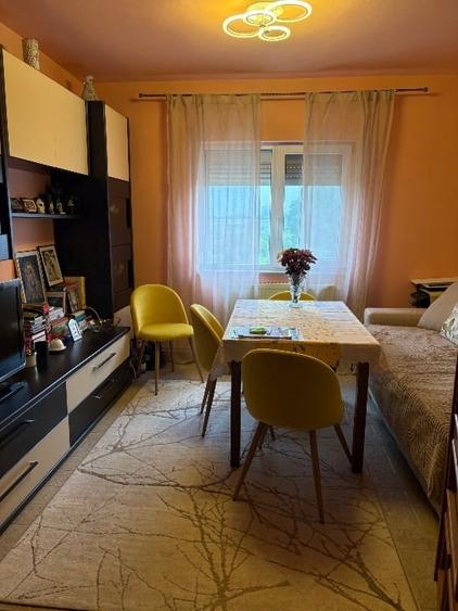 Apartament cu 4 camere decomandat, mobilat în Brătianu