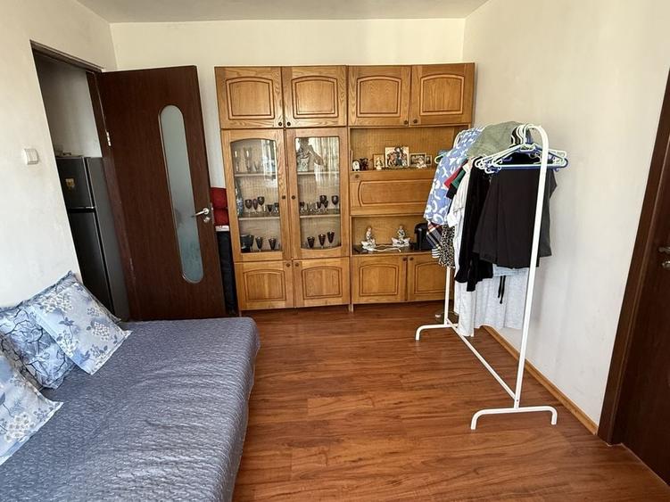 Apartament cu 2 camere semidecomandat în Exterior Vest