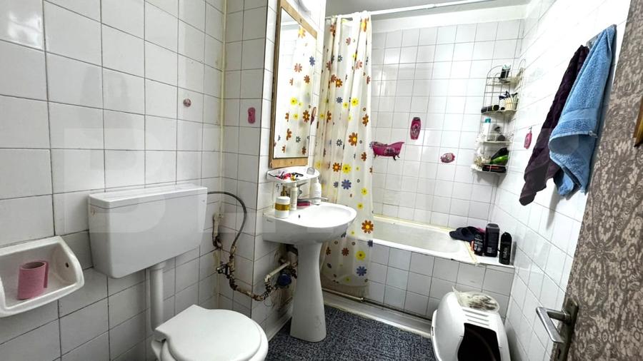Apartament cu 2 camere decomandat, mobilat în Tolstoi