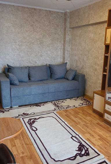 Apartament cu 2 camere decomandat în Berceni