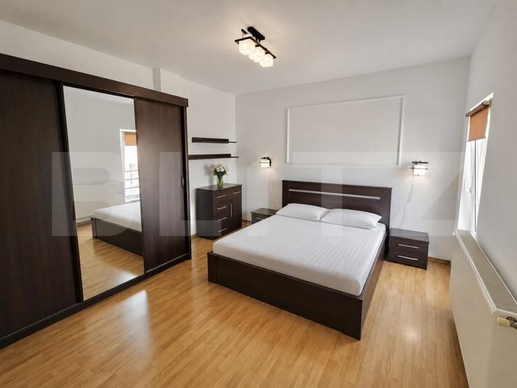 Apartament cu 2 camere semidecomandat, mobilat în Giroc