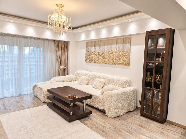 Apartament cu 2 camere decomandat, mobilat în Unirii