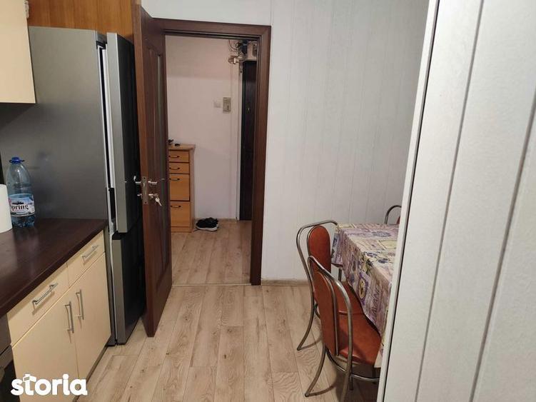Apartament cu 2 camere decomandat în Craiter