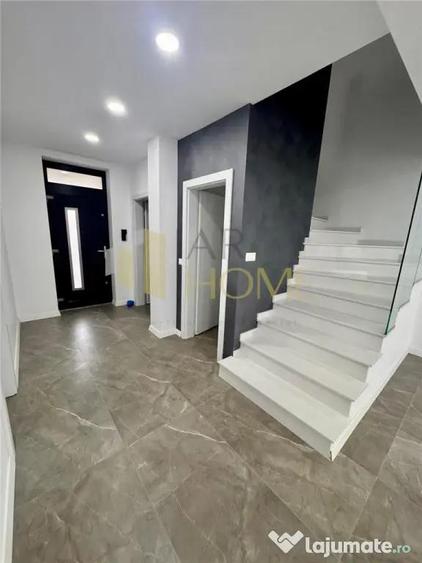 Casă cu 4 camere cu Teren 416 Mp în Păulești