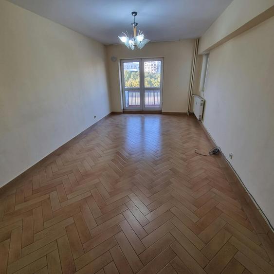 Apartament cu 2 camere decomandat în Unirii