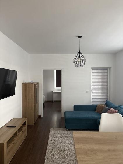 Apartament cu 2 camere decomandat în Florești