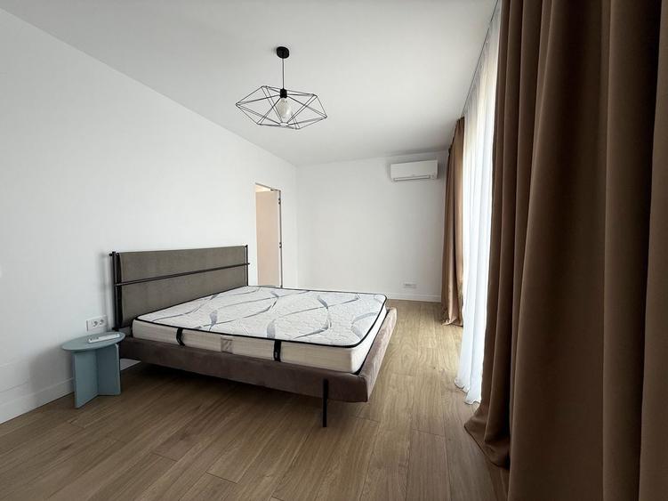 Duplex cu 4 camere cu Piscina în Corbeanca