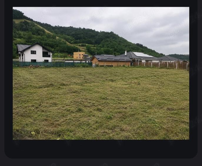 Teren de 550 mp, în Central