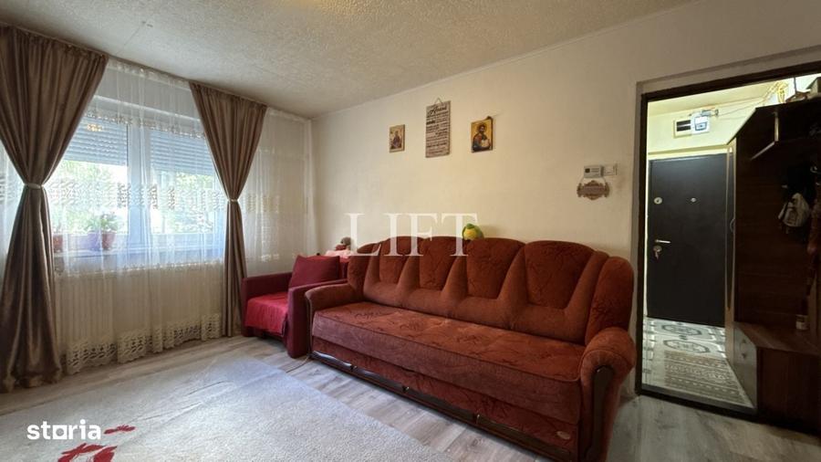 Apartament cu 2 camere semidecomandat în Ciupercenii Noi