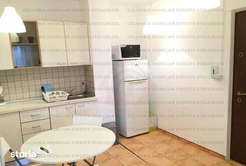 Apartament cu 3 camere decomandat în Tineretului