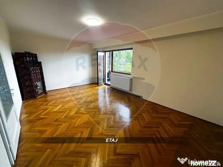 Spațiu comercial, de 350 mp, în Valea Roșie