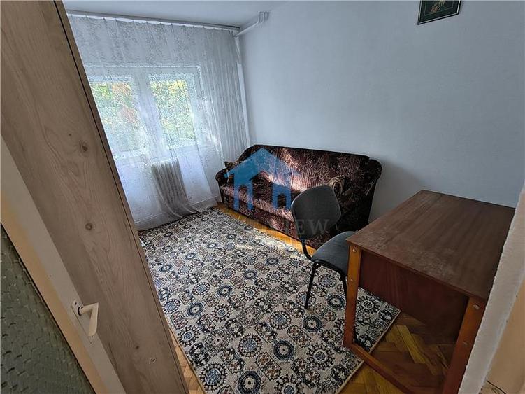 Apartament cu 3 camere decomandat în Mărăști — fotografia 3