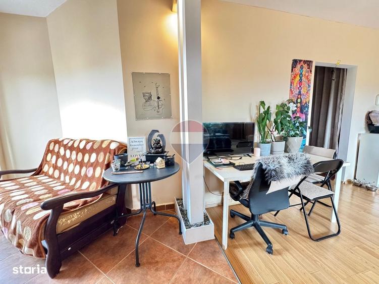 Apartament cu 2 camere, mobilat în Central