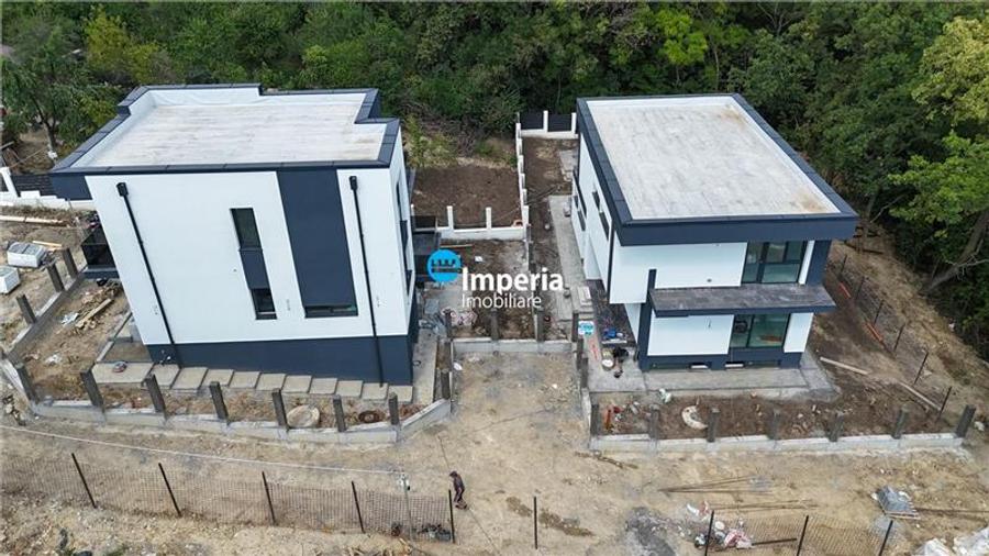 Casă cu 5 camere cu Canalizare în Copou