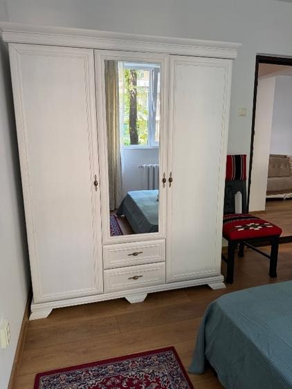 Apartament cu 2 camere semidecomandat, mobilat în Drumul Taberei