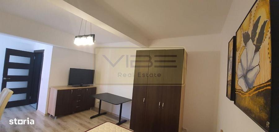 Garsonieră decomandată în Central