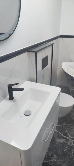 Penthouse cu 3 camere nedecomandat în Titan