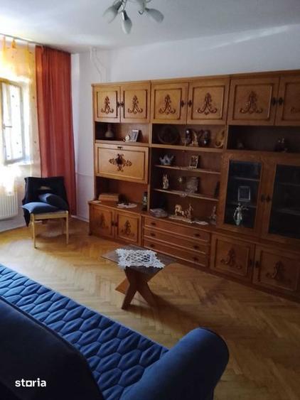 Garsonieră în Girocului