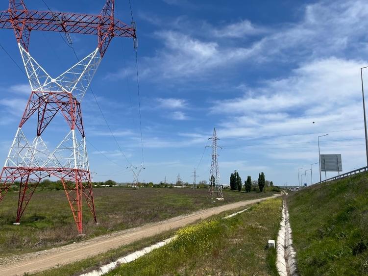 Teren agricol intravilan de 5412 mp, în Apollo