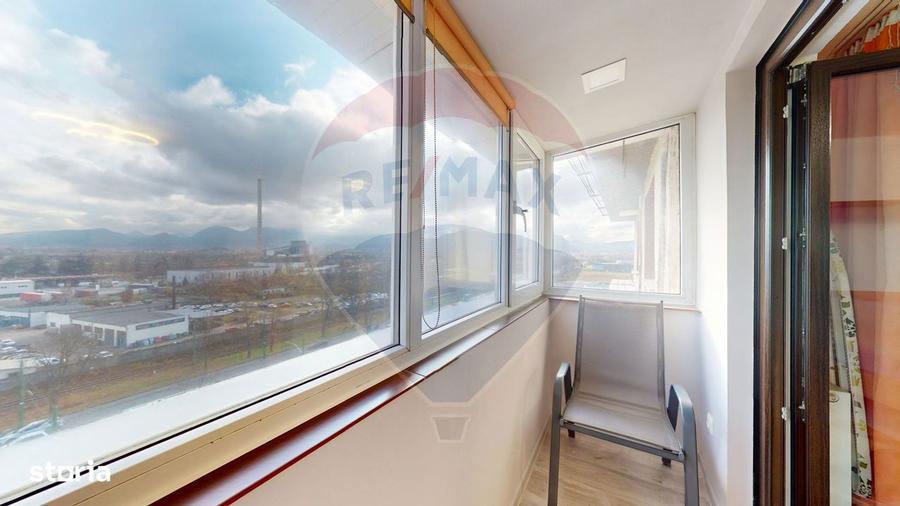 Apartament cu 3 camere decomandat în Triaj