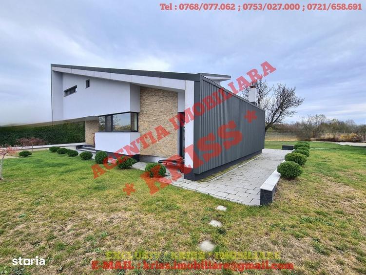 Casă cu 4 camere în Trivale