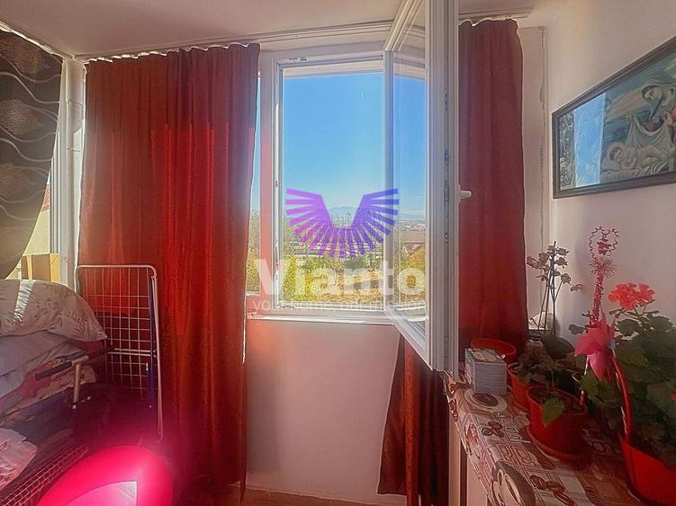 Apartament cu 2 camere decomandat, mobilat în Vasile Aaron