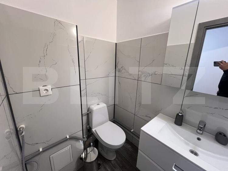 Apartament cu 3 camere decomandat, mobilat în Plopilor