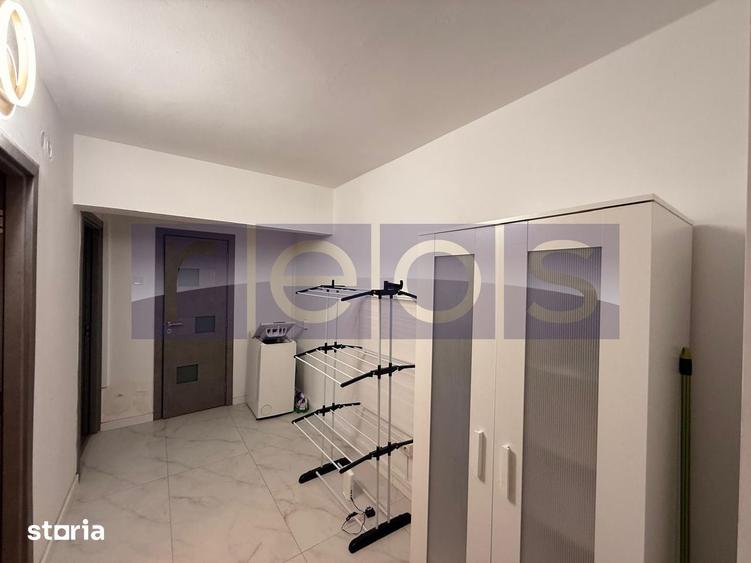 Apartament cu 3 camere, mobilat în Basarabia