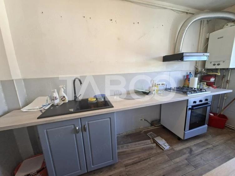 Apartament cu 2 camere decomandat în Ștrand