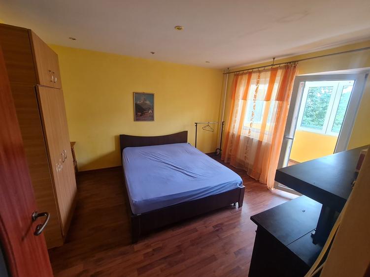 Garsonieră decomandată în Valea Moșneagului